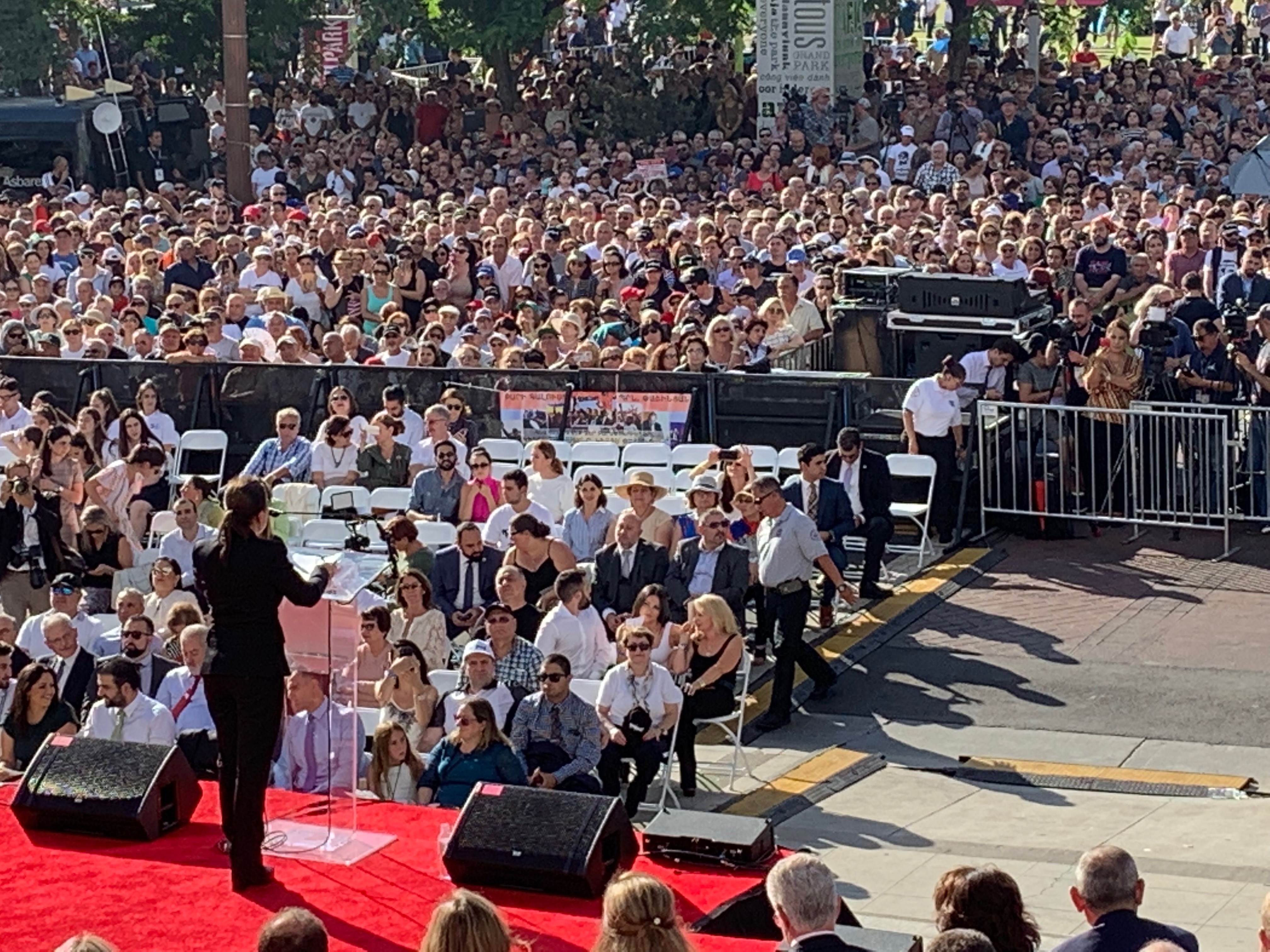 Lt. Governor speaking to the crowd at the welcome ceremony for the Armenian Prime Minister