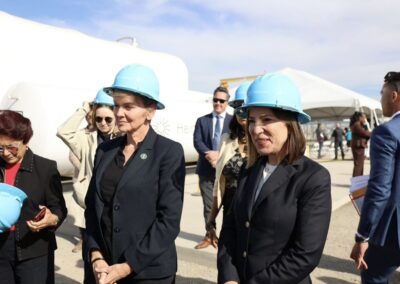 Image of Lt. Governor and Secretary Granholm at unveiling of America's first commercial direct air capture facility